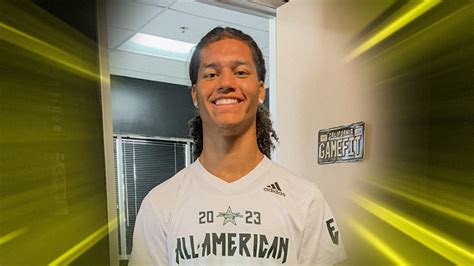 Notre Dame Commit Rico Flores Welcomed to 2023 All-American Bowl with ...