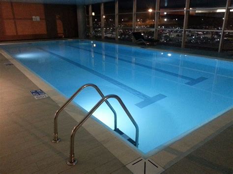 Sheraton Milan Malpensa Airport Hotel & Conference Centre Pool ...