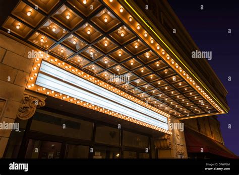 Old movie theater marquee hi-res stock photography and images - Alamy