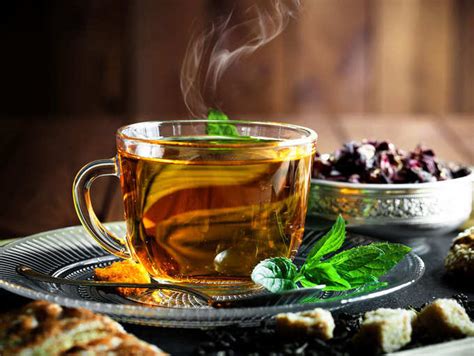Herbal Tea Benefits: 8 ways herbal tea benefits your health