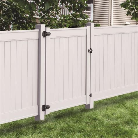 Freedom Emblem 5-ft H x 5-ft W White Vinyl Flat-Top Fence Gate Lowes.com | Vinyl fence panels ...