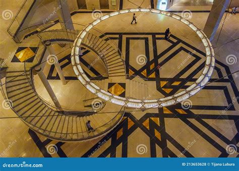 Museum of Islamic Art, Interior , Doha Editorial Stock Photo - Image of ...