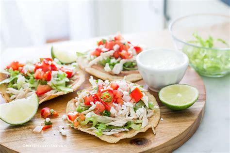 Tostadas de pollo Mexicanas. Sencillas y deliciosas.