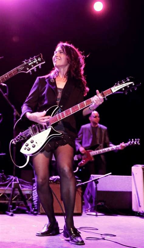 Susanna Hoffs | Women in music, 80s girls, Female guitarist