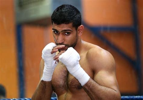 Amir Khan to set up a boxing academy in Pakistan