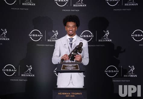 Photo: LSU quarterback Jayden Daniels wins the Heisman Trophy - NYP20231209104 - UPI.com