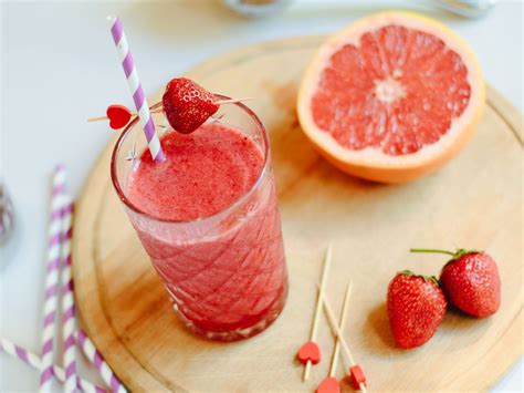 Pre Workout Smoothie: 12 Recipes to Supercharge Your Body