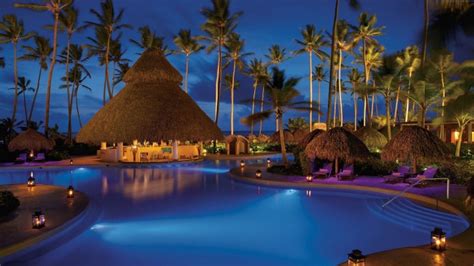 Secrets Royal Beach Punta Cana vacation deals - Lowest Prices, Promotions, Reviews, Last Minute ...