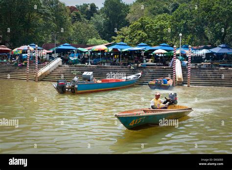 Brunei river hi-res stock photography and images - Alamy