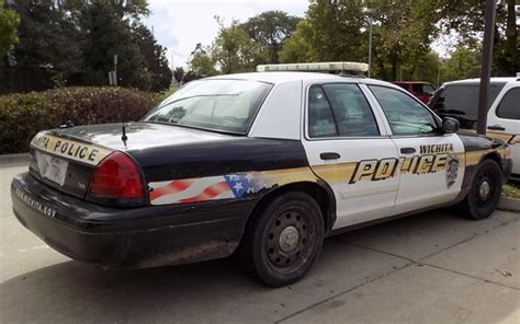 Wichita KS Police Department | Ford Crown Victoria | Kansas Law ...