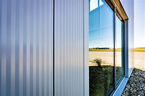 Striated Insulated Metal Wall Panel - All Weather Insulated Panels.