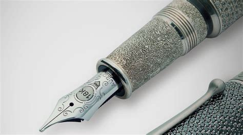 The Most Expensive Pens In The World - Aurora Diamante $1.47 Million