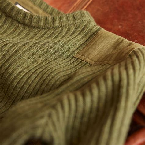 Wool Rib Knit Sweater | Red Canoe | Official Site