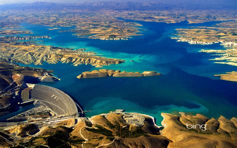 Aerial view of the Ataturk Dam on the Euphrates River, Turkey www.bing.com | Turkije