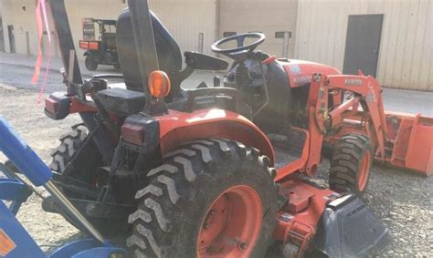 Kubota B2601 loader, 60” mower - Pre-Owned Kubota