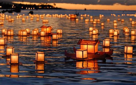 Floating Lanterns Wallpapers - Top Free Floating Lanterns Backgrounds - WallpaperAccess