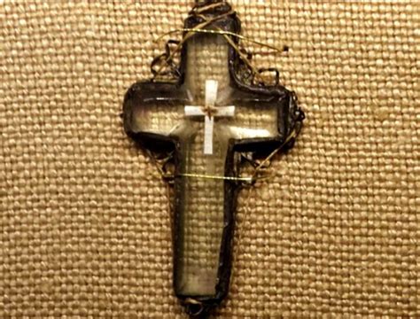 Piece of the True Cross Robbed from California Church| National Catholic Register