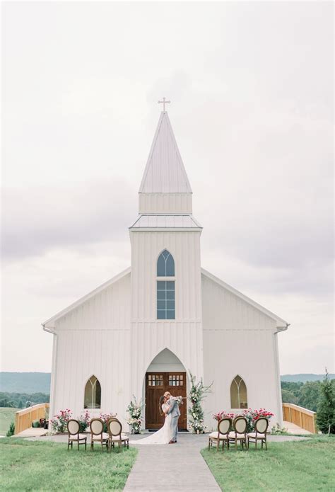 Wedding Chapels in Tennessee | Howe Farms