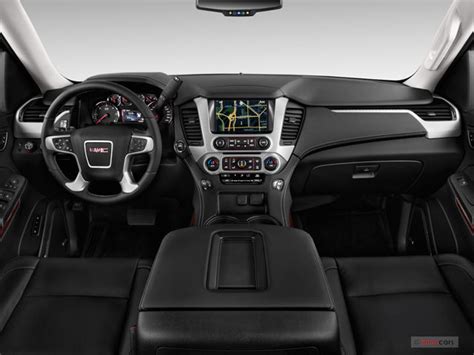 2018 GMC Yukon Interior | U.S. News & World Report