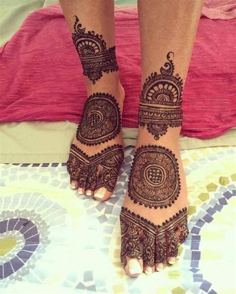 Arabic Mehndi Design for Foot - Foot Arabic Mehndi Designs - Mehndi ...