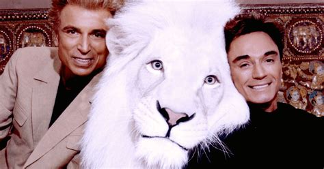 Was There a Cover-Up Around Siegfried & Roy’s Tiger Attack?