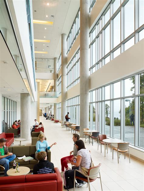 Phase 1, Nova Scotia Community College - Moriyama Teshima Architects