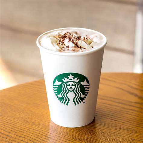 Healthy Starbucks Drinks That Taste Indulgent | Reader's Digest