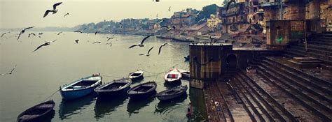 Best Ashrams to Stay in Banaras, Meditation and Yoga Ashrams In Varanasi