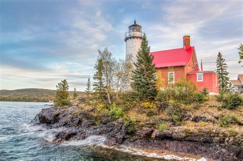 Michigan Lighthouses - MARVAC