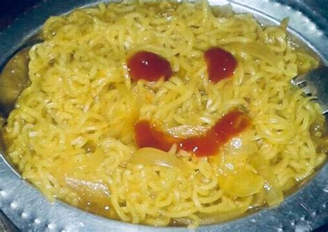 Fried maggi Recipe by shruti - Cookpad