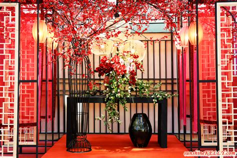 The Gardens Mall Chinese New Year Decorations | Chinese new year decorations, Chinese decor, Tết ...