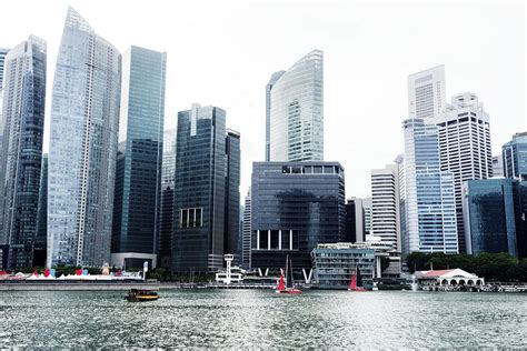 Singapore cityscape | Photo - rawpixel