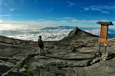 2D1N Mount Kinabalu Summit Tour in Sabah, Malaysia