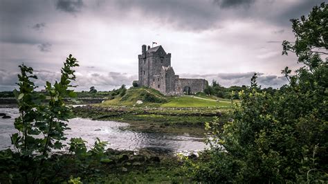 Dunguaire Castle, County Galway | Luxury Tours of Ireland and Scotland