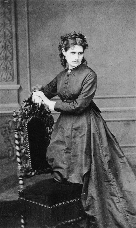 Berthe Morisot: How the Female Artist Became a Leading Impressionist