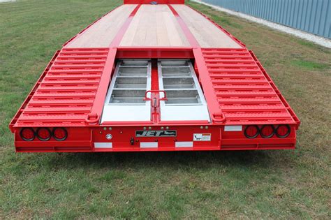 Drop Deck Trailer - Rear Portable Ramp Storage - Jet Company 44686 ...