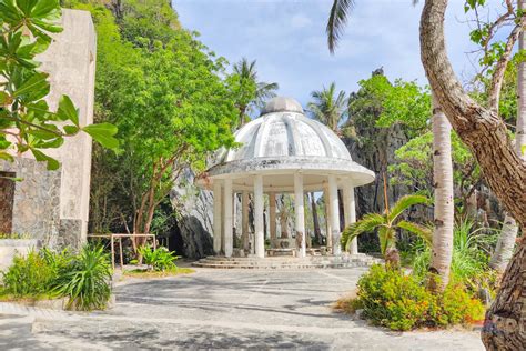 Breathtaking View in Matinloc Shrine of El Nido, Palawan - Wander Kid Travels | a premier travel ...