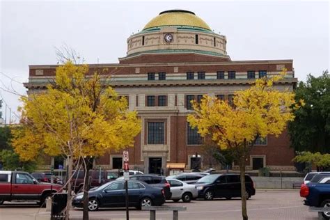 Stearns County Courthouse Turns 100 | KNSI