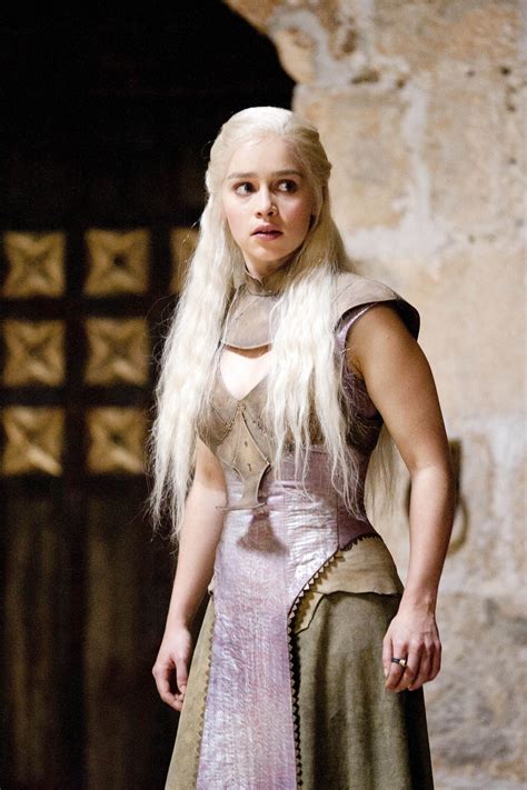 Daenerys Targaryen Season 2 - Daenerys Targaryen Photo (37245590) - Fanpop