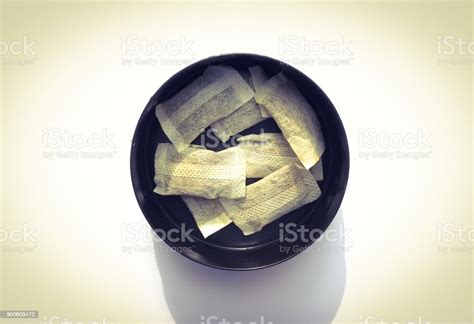 Photo Of Snuff Stock Photo - Download Image Now - Snuff Box, Tobacco Product, Addiction - iStock