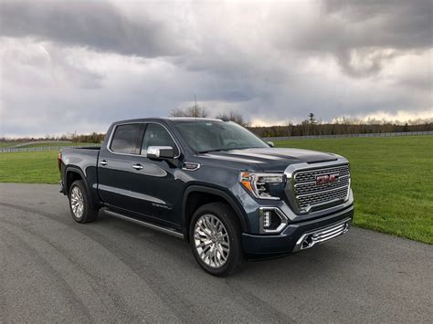 2021 GMC Sierra 1500: 140 Exterior Photos | U.S. News