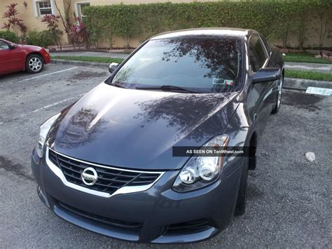 2010 Nissan Altima S Coupe 2 - Door 2. 5l