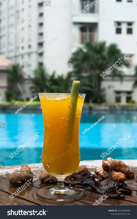 Sinom Traditional Drink Surabaya Stock Photo 1816040006 | Shutterstock