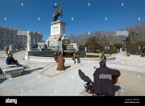 Plaza de Oriente Stock Photo - Alamy