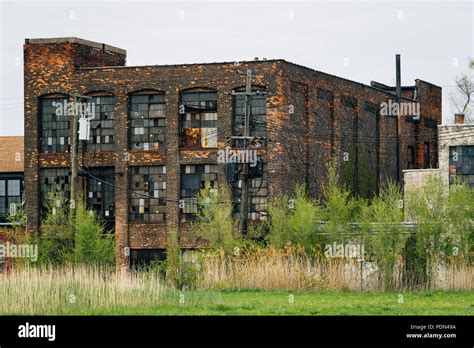 Abandoned buildings in Detroit, Michigan Stock Photo - Alamy