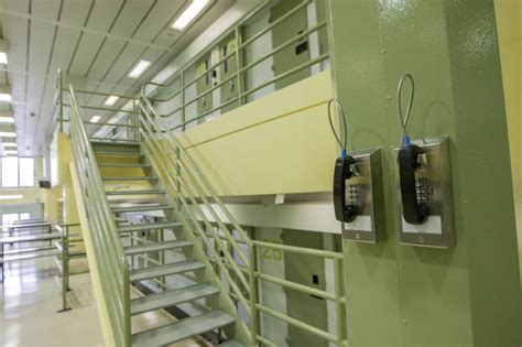 New York City Jail Inmates Can Now Make Free Phone Calls - WSJ