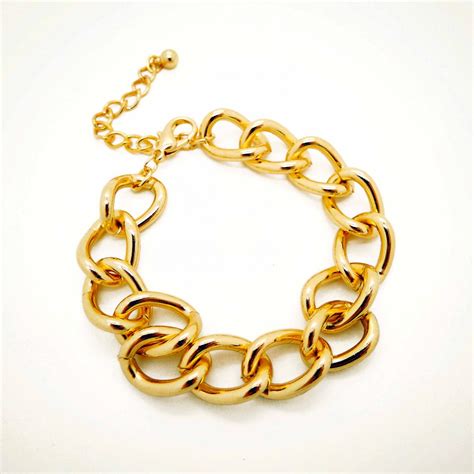 Vintage Gold Chain Bracelet on Luulla