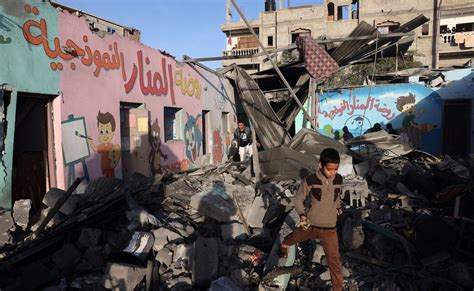 "It's Only Here That I Feel Good": Gaza Families Return To Home In Ruins