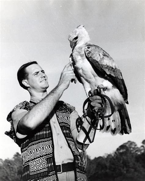 Jim Fowler, intrepid host of ‘Wild Kingdom’ nature series, dies at 89 - The Washington Post