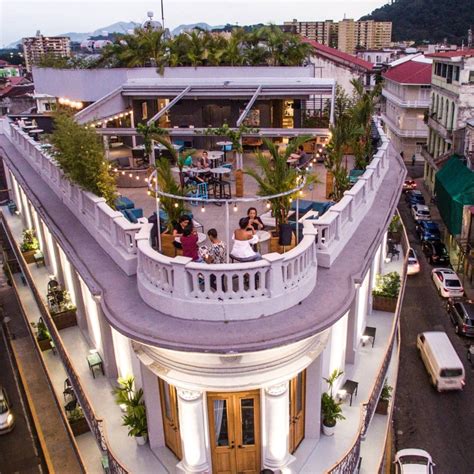 The Ultimate List of Rooftop Bars in Panama City - National Litographic